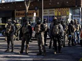 : US-Bundesbeamte erschießen Mann in Minneapolis