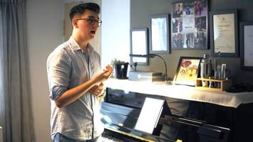 Opernsänger werden: So hart arbeitet Jamie (17) an seinem Traum