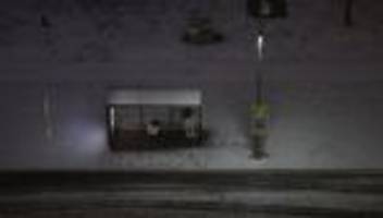 Busse fahren nicht: Glättewarnung: Kein Nahverkehr am Montag im Kreis Wittenberg