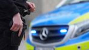 Psychischer Ausnahmezustand: Mann bedroht Polizei mit Waffe – Einsatz endet glimpflich