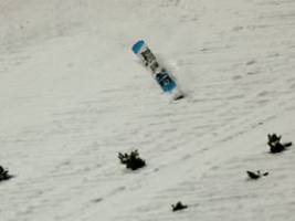 absurdität um dominator prevc: skiflug-wm: ski fliegt allein 50 meter weit und bringt favoriten um gold-chance