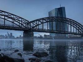 schlimmer als die angst ums gold : warum trumps griff nach der fed ein albtraumszenario für europa ist