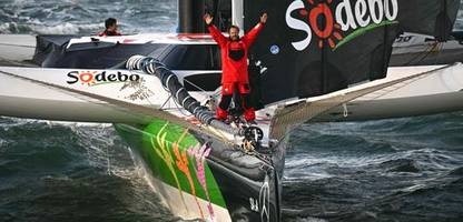 Jules-Verne-Trophäe: Franzose Thomas Coville knackt Rekord für schnellste Weltumsegelung