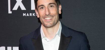 »American Pie«: Jason Biggs zeigt seinem Sohn die berühmte Apfelkuchenszene