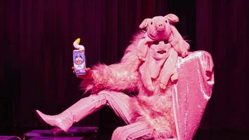 „To My Little Boy“ im Thalia Theater: So ein charmanter, nerdiger Abend