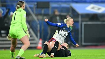 2:1 gegen Essen – Happy End für HSV-Frauen. Umzug in neue Heimat