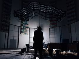 theater: was ist das denn, das unter diesem schweigen wuchert?