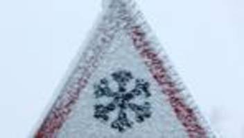 Busse fahren nicht: Glätte: Schüler- und Linienverkehr im Südharz eingestellt