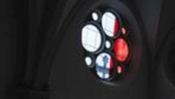 kirche und justiz: katholischer priester wegen kinderpornografie vor gericht