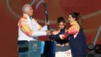 Olympische Spiele: Nach 70 Jahren: Olympisches Feuer wieder in Cortina