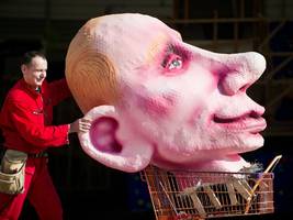 Karneval: „Jeder kriegt einen drüber, auch Putin“