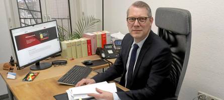 Dieser Anwalt verteidigt den Angeklagten im Mordfall Nina H. – was ihn antreibt