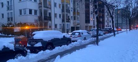 „Nicht mit so viel gerechnet“: Heftiger Schneefall überrascht den städtischen Räumdienst