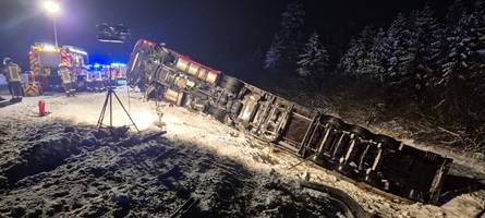 Schnee und Glätte sorgen für zahlreiche Unfälle im Landkreis Aichach-Friedberg