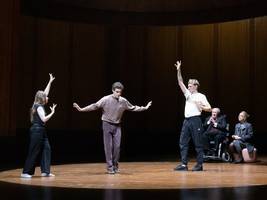 tschechows „möwe“ in hamburg: der rest vom fest