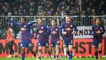 Fußball-Bundesliga: St. Pauli rettet sich mit spätem Tor zu Remis gegen Leipzig