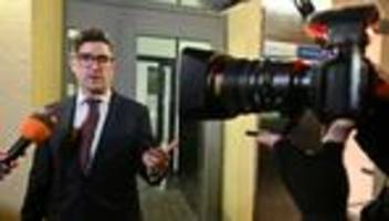 Rechtsextremismus: Verfassungsschutz wusste seit zehn Tagen von Sellner-Besuch