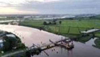 zugverkehr unterbrochen: schneller neubau der huntebrücke in oldenburg angestrebt