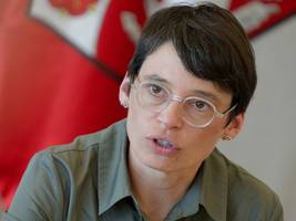 Nordrhein-Westfalen: Flüchtlingsministerin Josefine Paul tritt zurück