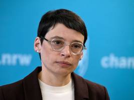 Rücktritt von NRW-Fluchtministerin: „Das erkenne ich selbstkritisch an“