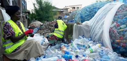 plastik könnte immer mehr lebensjahre kosten