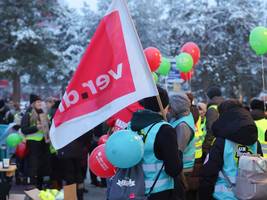 tarifrunde: mehr gehalt für lehrkräfte und klinikpersonal muss drin sein