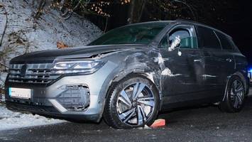 Geländewagen gerammt: Betrunkener Fahrer sitzt jetzt in Haft