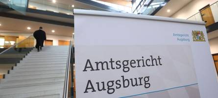 Kinder missbraucht: Kita-Leiter aus dem Raum Augsburg flog durch Sexpuppe auf