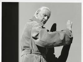 neoclash: „und worum soll’s hier jetzt gehen?“