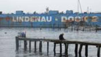 Werftstandort Kiel: Ehemaliges Lindenau-Dock verlässt Kiel