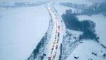 Wetter: Anhaltend winterliches Wetter in Nordrhein-Westfalen