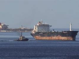 interesse an Öl ist groß: us-regierung plant lockerung von sanktionen gegen venezuelas energiesektor