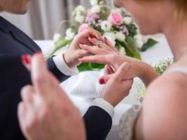 Keine Schuld im Scheidungsfall: Frankreich will Sex-Pflicht in der Ehe abschaffen