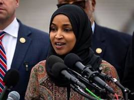 nach kritik an noem: mann greift us-abgeordnete ilhan omar in minneapolis an