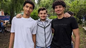 Befragung: Junge Berliner wünschen sich „Döner für drei Euro und mehr Parks“