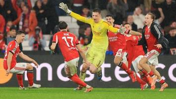 wahnsinn in lissabon: benfica-torwart trifft in 98. minute und alle rasten aus