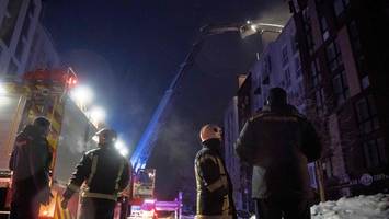 Ukraine: Russische Drohnen töten Eltern – Kind (4) überlebt verletzt