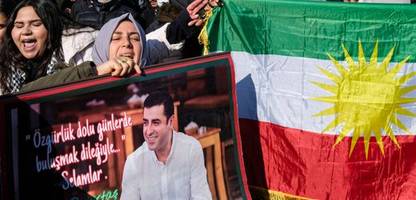 lage in syrien: mutmaßliche festnahme deutscher pro-kurdischer aktivisten durch türkische polizei