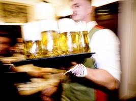 tourismusbranche: das ende des acht-stunden-tags