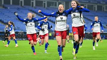 Besondere Aktion: HSV-Frauen spielen gegen den SC Freiburg im Sondertrikot