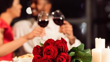 dinner zum valentinstag: 5 tipps für die rote-rosen-stadt