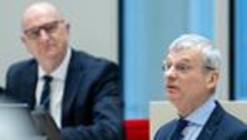 Debatte um Migration: Brandenburgs AfD setzt sich für Rechtsextremist Sellner ein