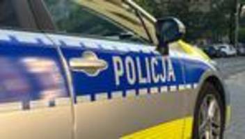 Unfälle: Auto zieht Schlitten – ein Toter, ein Schwerverletzter