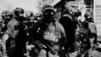 Palantir : Warum die US-Behörde ICE auf eine Firma von Peter Thiel setzt