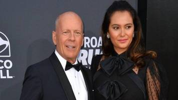 Bruce Willis weiß nichts von seiner Demenz – warum seine Frau dankbar ist
