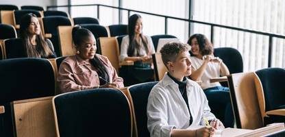 Bafög, Studienkredite, Stipendien: Rückgang der staatlichen Förderung bei Studierenden