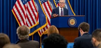 Fed-Chef: Jerome Powell hält Zinsen stabil trotz Druck von Trump