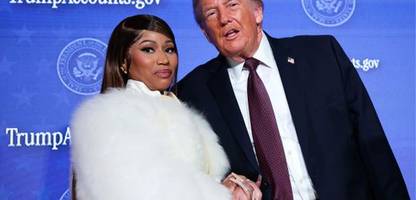 Nicki Minaj und Donald Trump: Freundschaft bis in die Fake-Fingerspitzen