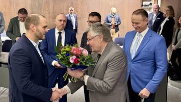 aus 16 bewerbern: michael leeske wird neuer erster stadtrat von elmshorn