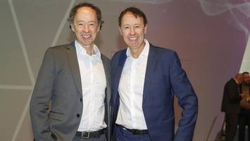 braun-brüder erhalten im rathaus besonderen preis: „hamburg kann stolz sein“